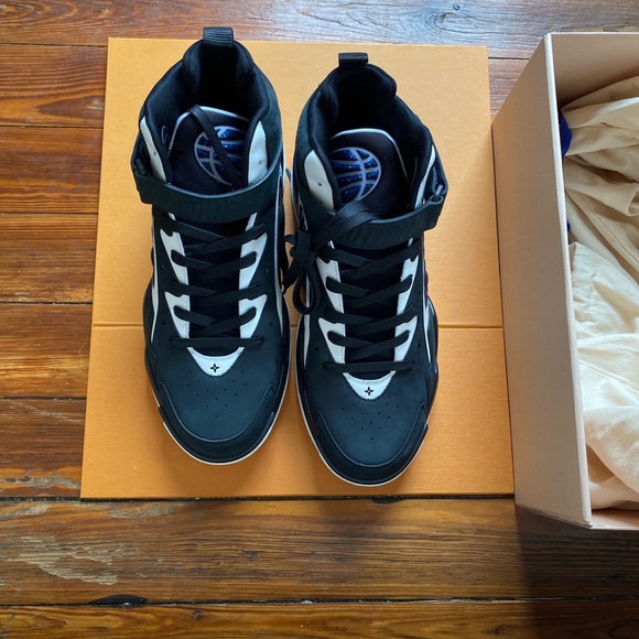 Louis Vuitton trainer 2 - Picture 3 of 9